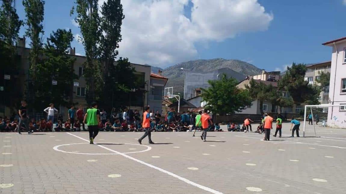Okulumuz 5-6 .sınıf Futbol turnuvası finali yapıldı